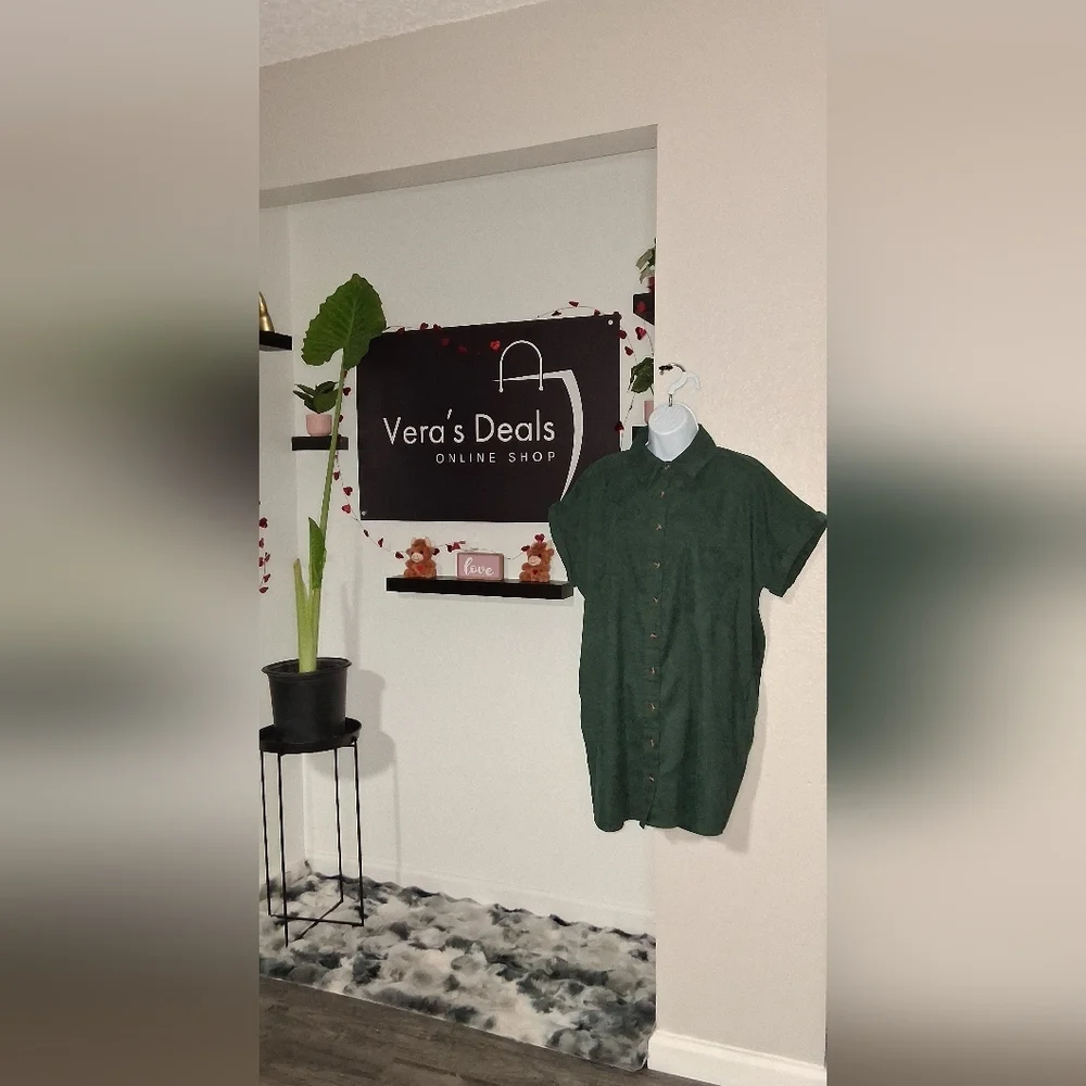 Green Button-Up Shirt - Picture 4 of 13